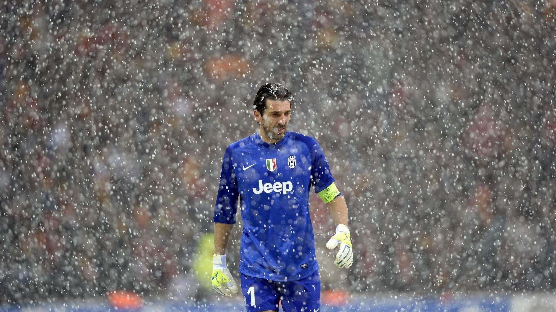 “新一轮足球场地修缮工程全面启动,改善设施条件”,修足球场可以拿到补贴吗